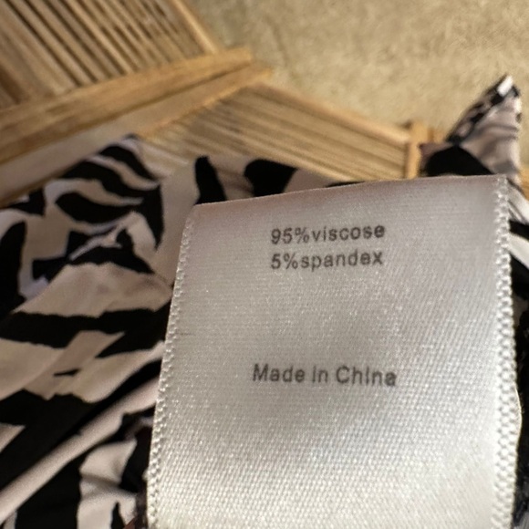 RAT & BOA ALLEGRA DRESS in Zebra Print Tie-Front Dress Size XS - Picture 9 of 10